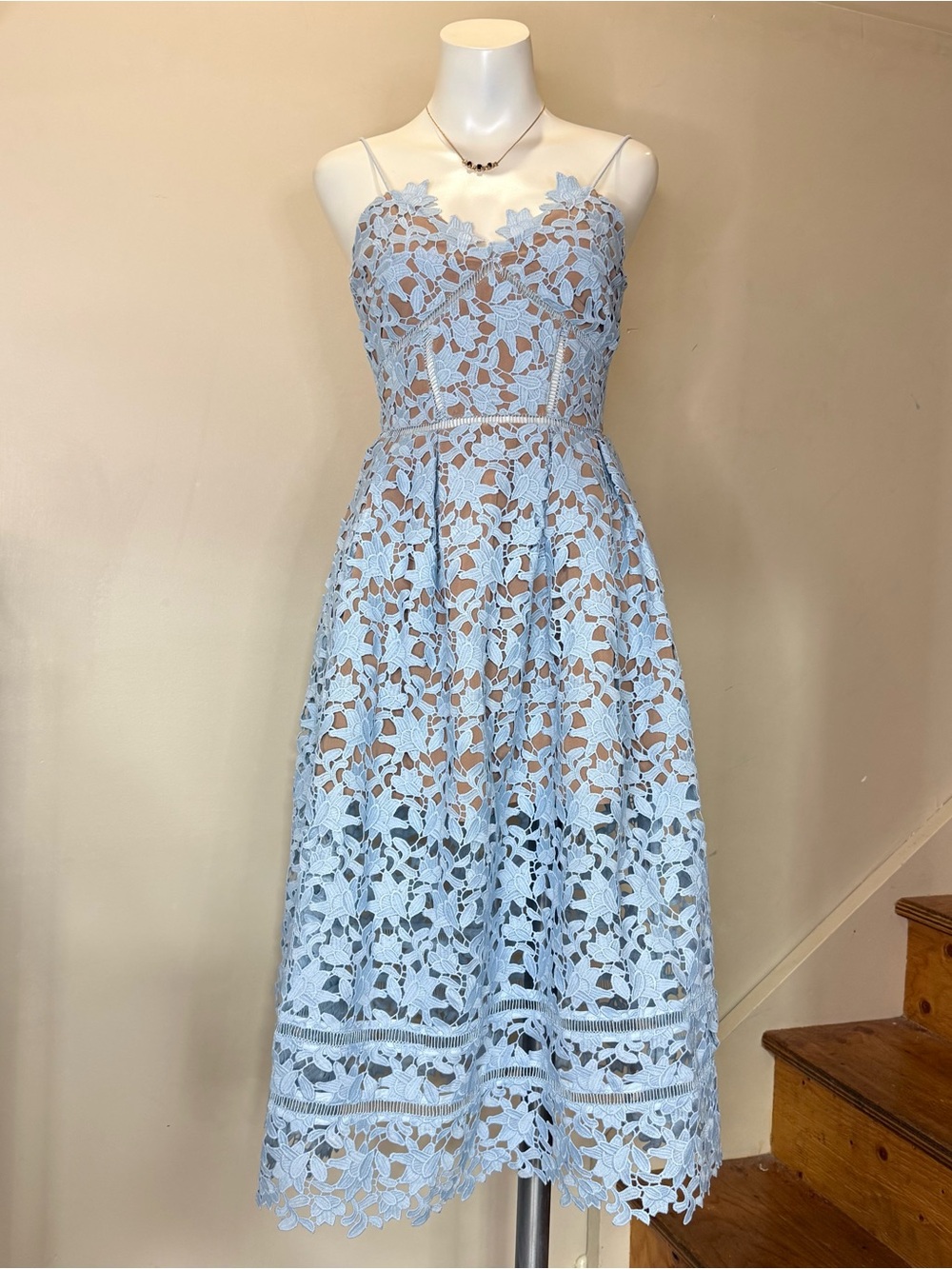 SELF-PORTRAIT Azalea Light Blue Guipure Lace Dress size 4 - Picture 6 of 17